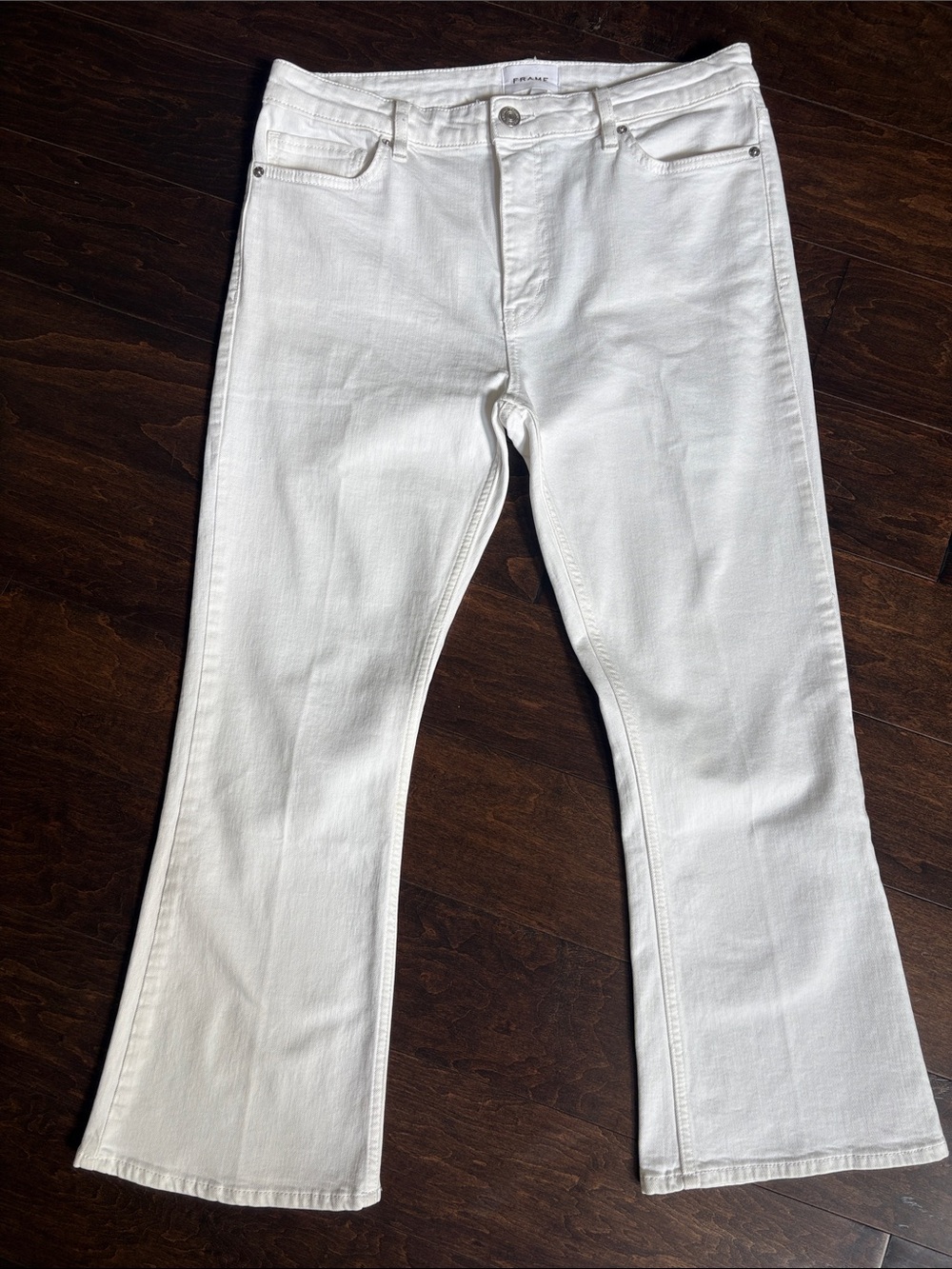Frame Denim White Crop Boot cut Jeans